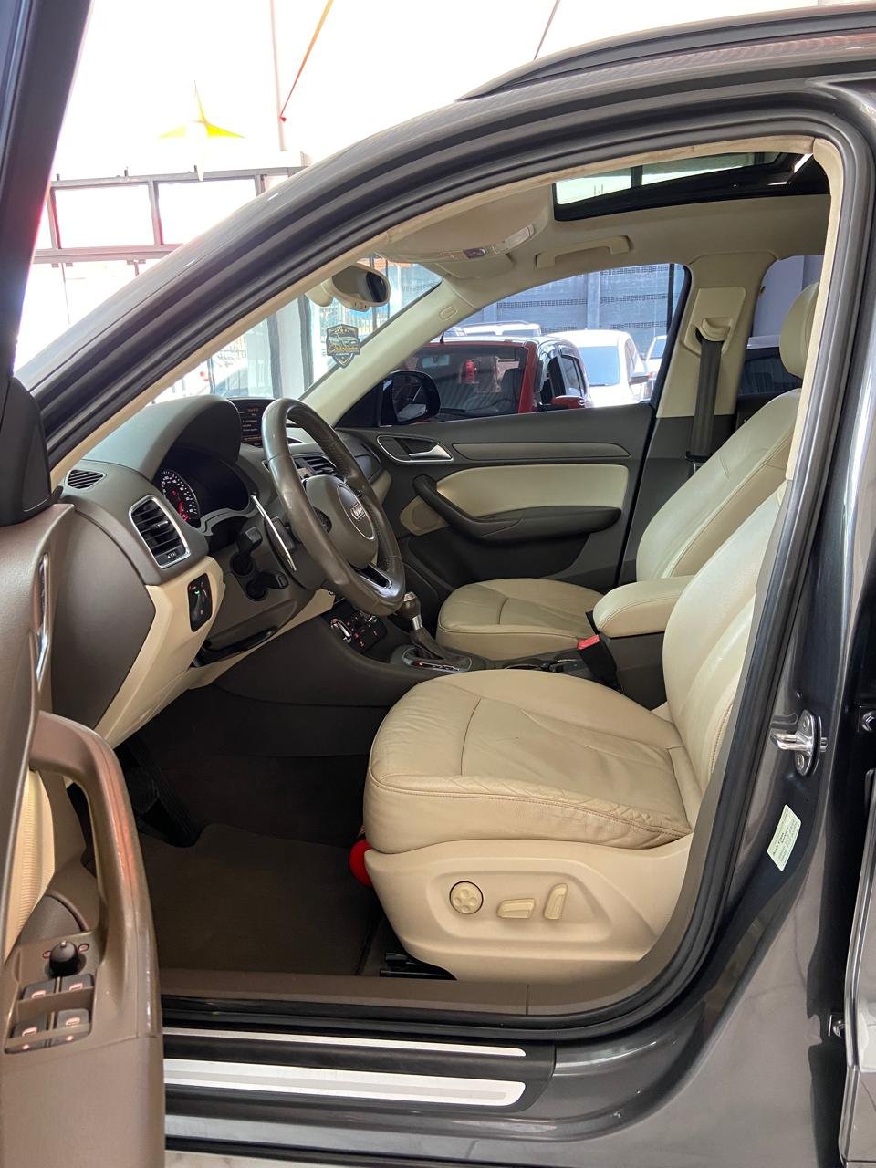 AUDI Q3 2.0 - 2013 ( VENDIDO ) - Imagem 10