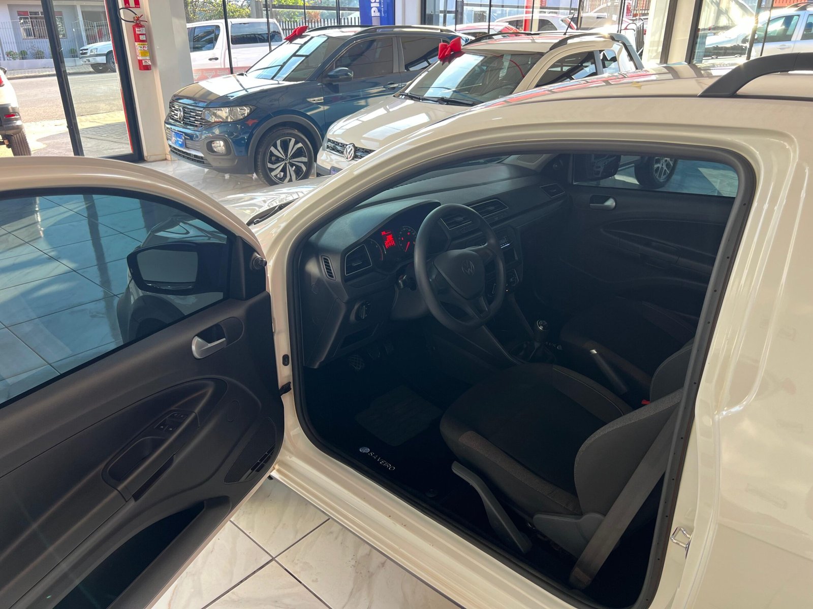 VW/Saveiro Robust 1.6 MSI 2024 - Imagem 15