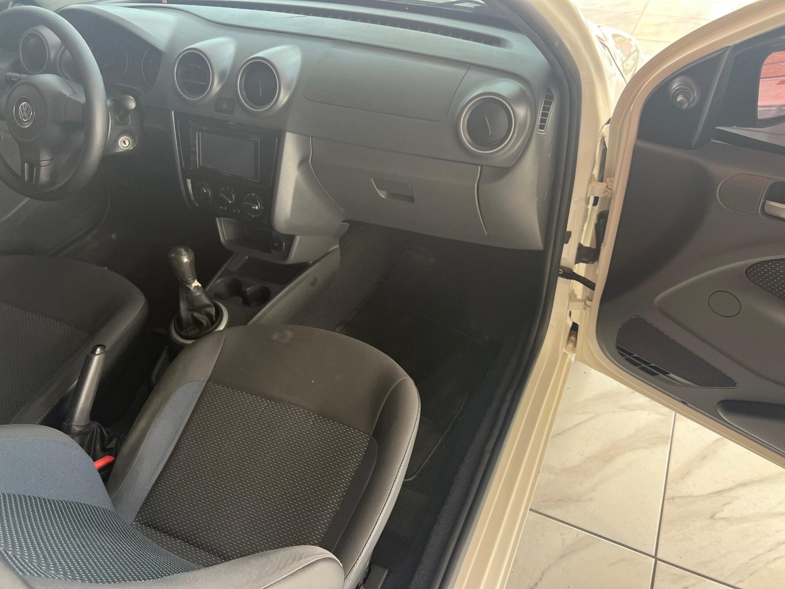 VW - GOL TRENDLINE 1.0 2016 - Imagem 13