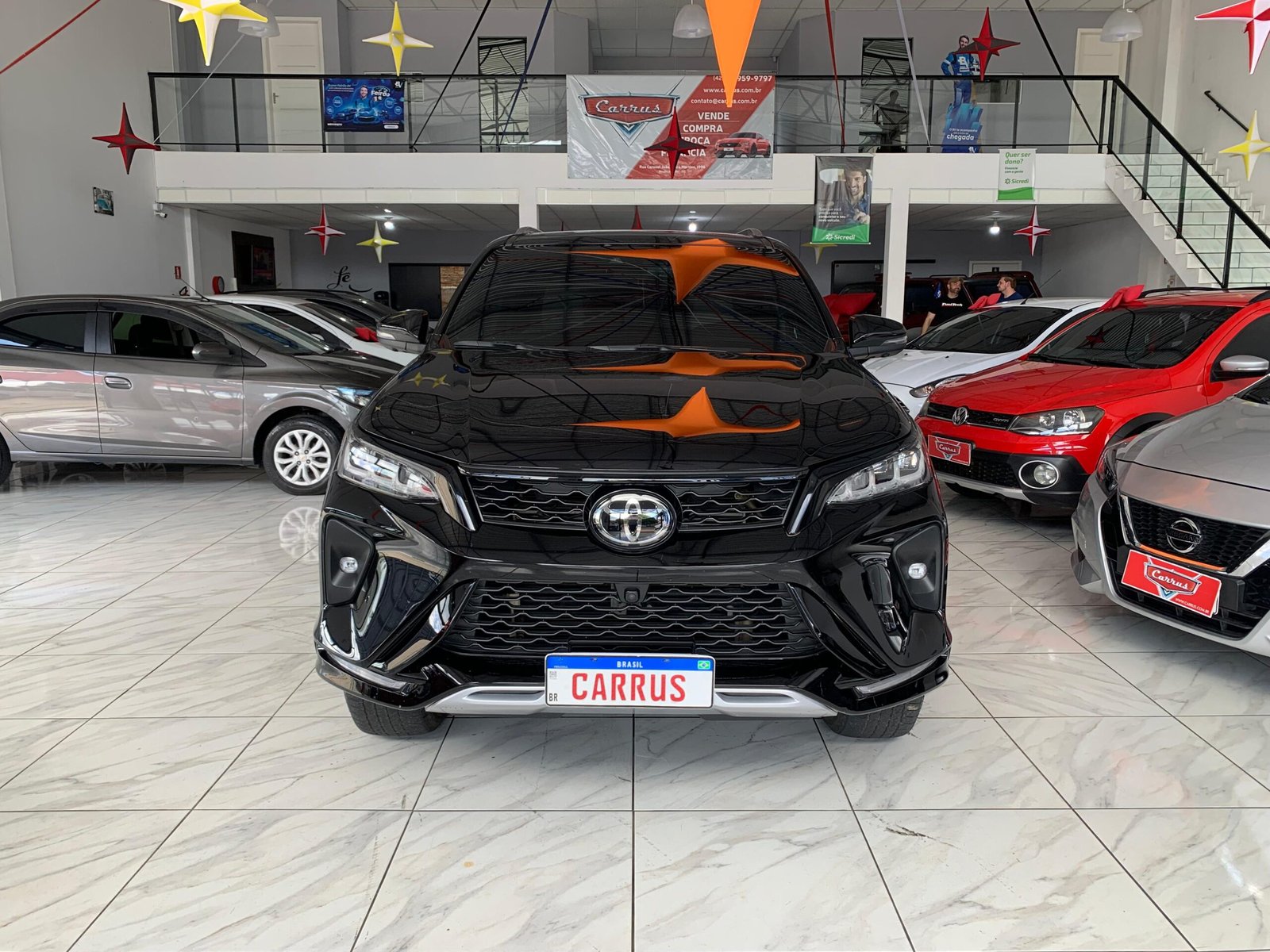đđ TOYOTA HILUX SW4 DIAMOND 2023/2024 â DIESEL 2.8 â 204 CV â 7 LUGARES ⨠VERSĂO DIAMOND | TOPO DE LINHA | IMPECĂVEL - Imagem 3
