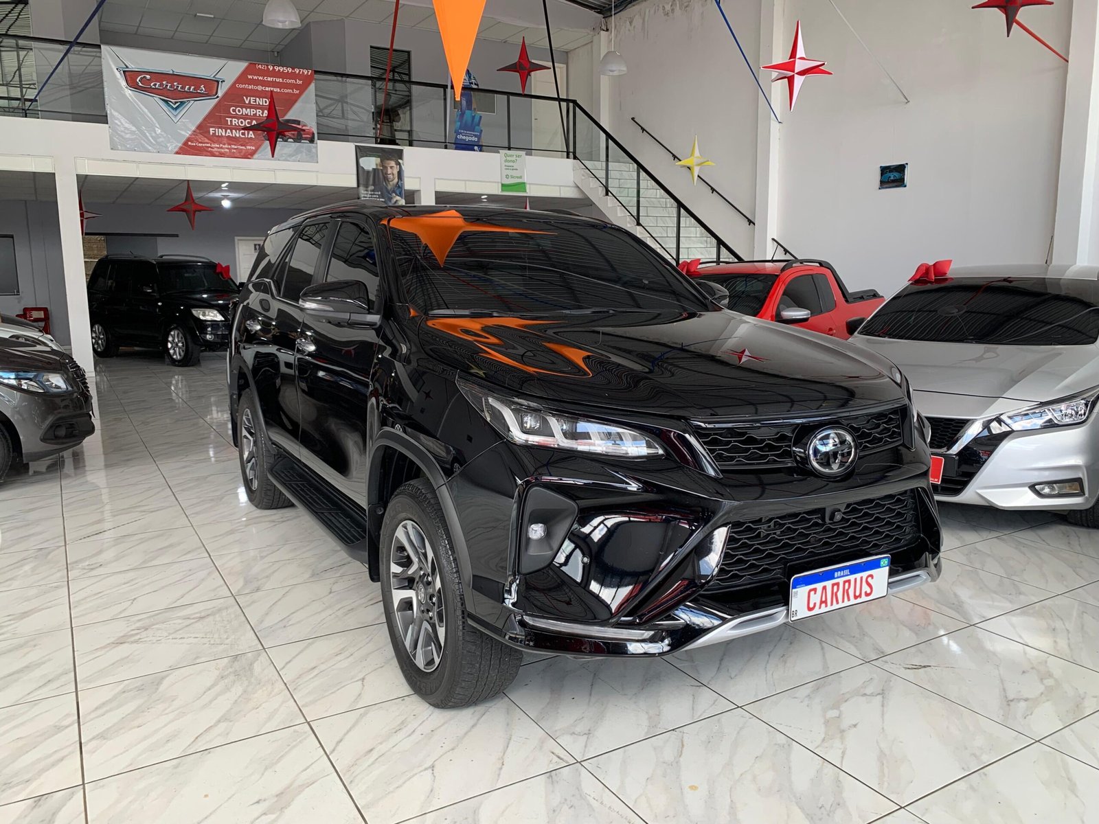 đđ TOYOTA HILUX SW4 DIAMOND 2023/2024 â DIESEL 2.8 â 204 CV â 7 LUGARES ⨠VERSĂO DIAMOND | TOPO DE LINHA | IMPECĂVEL - Imagem 4