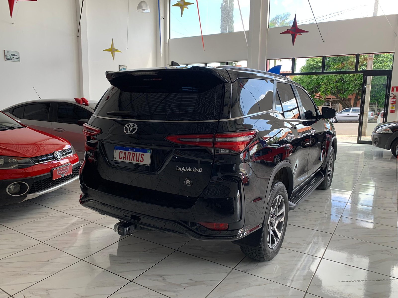 đđ TOYOTA HILUX SW4 DIAMOND 2023/2024 â DIESEL 2.8 â 204 CV â 7 LUGARES ⨠VERSĂO DIAMOND | TOPO DE LINHA | IMPECĂVEL - Imagem 6