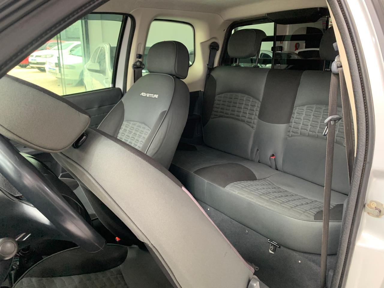 🔥 FIAT STRADA ADVENTURE 1.8 16V LOCKER 2013 🔥 - Imagem 10