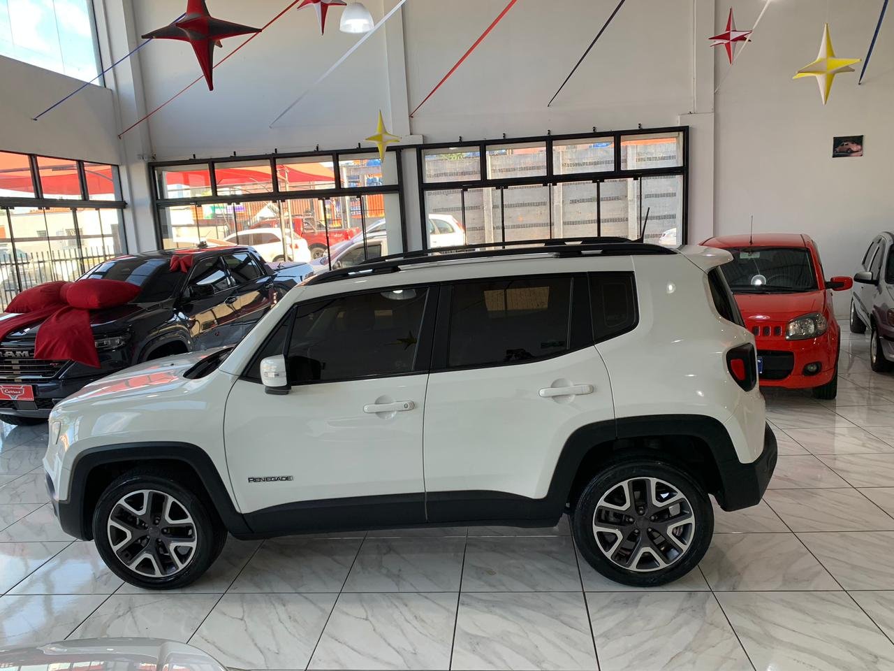 Jeep Renegade Longitude 4x4 2019 - Imagem 8