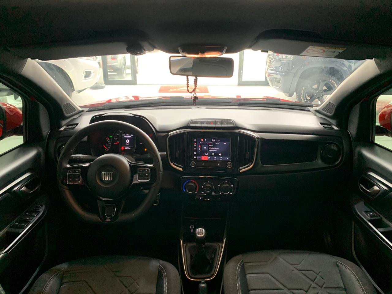 Fiat Strada Volcano Cabine Dupla 1.3 Ano 2022 - Imagem 14