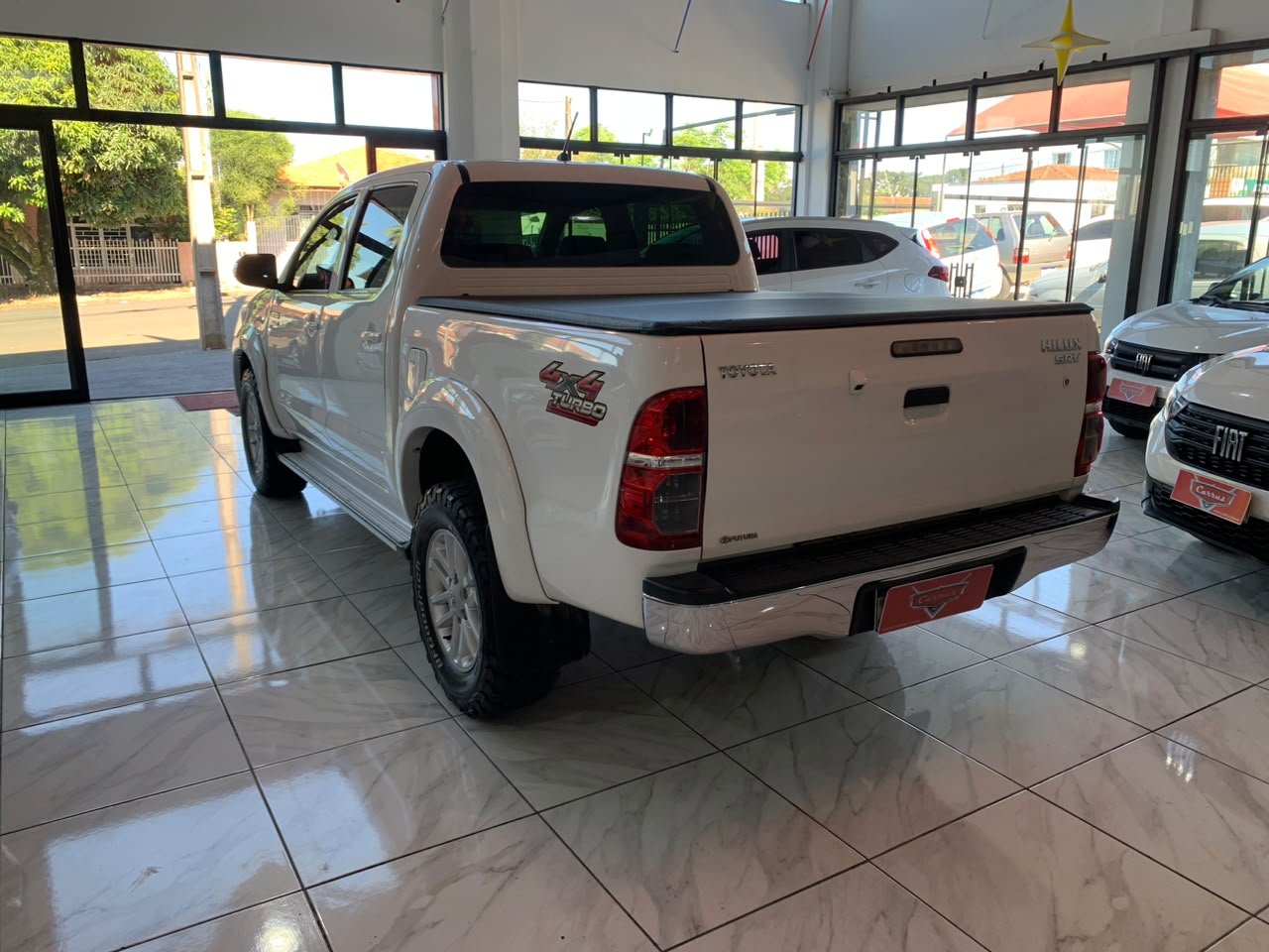 TOYOTA HILUX SRV 3.0 D-4D 4x4 TURBO DIESEL AUTOMÁTICA | 2013 🤩 - Imagem 7