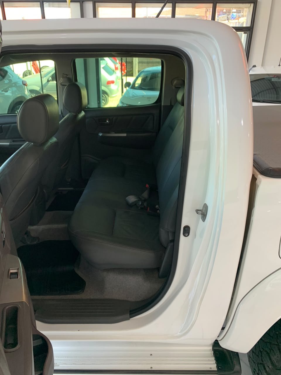 TOYOTA HILUX SRV 3.0 D-4D 4x4 TURBO DIESEL AUTOMÁTICA | 2013 🤩 - Imagem 11