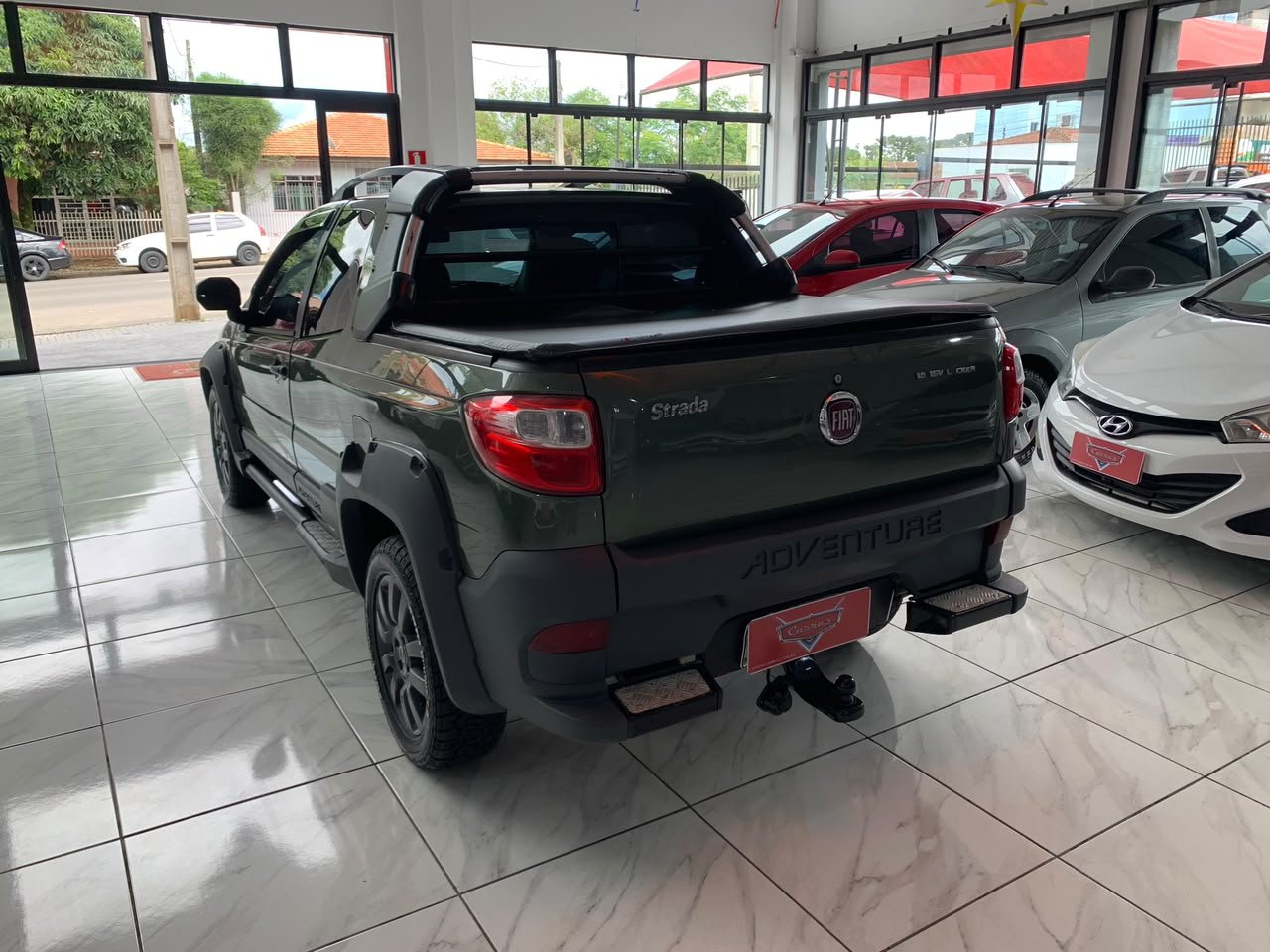 FIAT STRADA ADVENTURE 1.8 16V LOCKER 2014 - Imagem 8