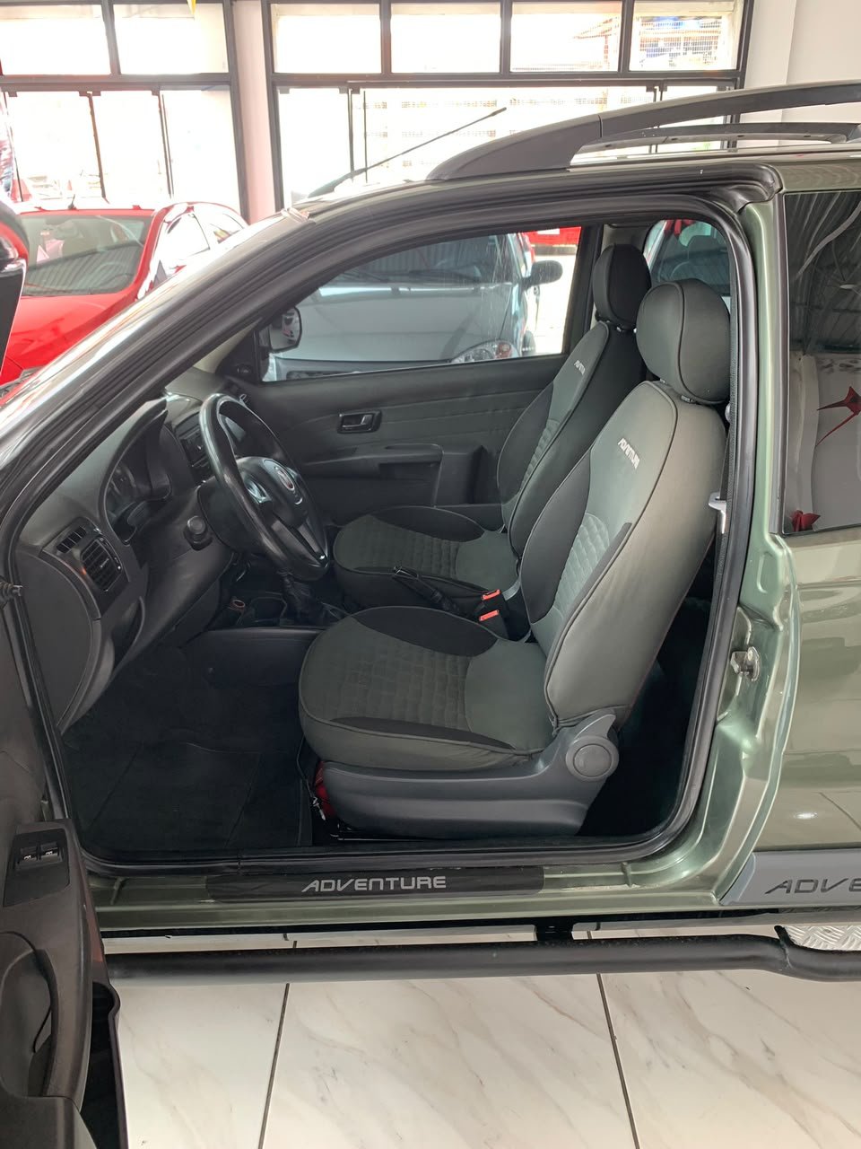 FIAT STRADA ADVENTURE 1.8 16V LOCKER 2014 - Imagem 11
