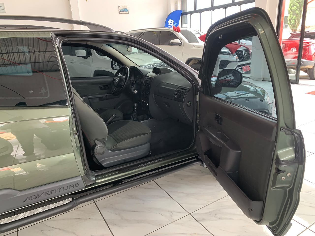 FIAT STRADA ADVENTURE 1.8 16V LOCKER 2014 - Imagem 14
